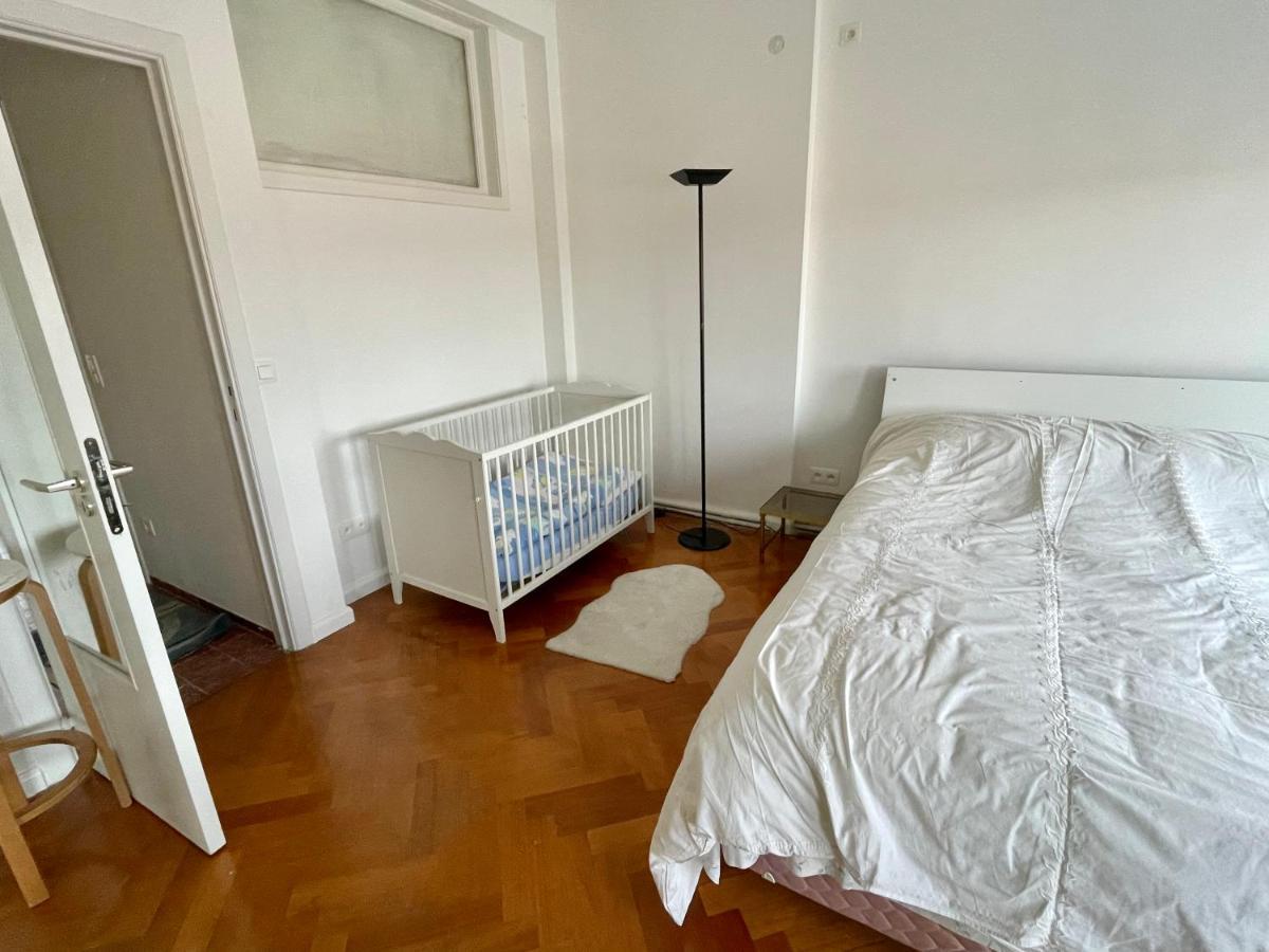 Superbe Appartement Duplex Avec Jacuzzi Bryssel Exteriör bild